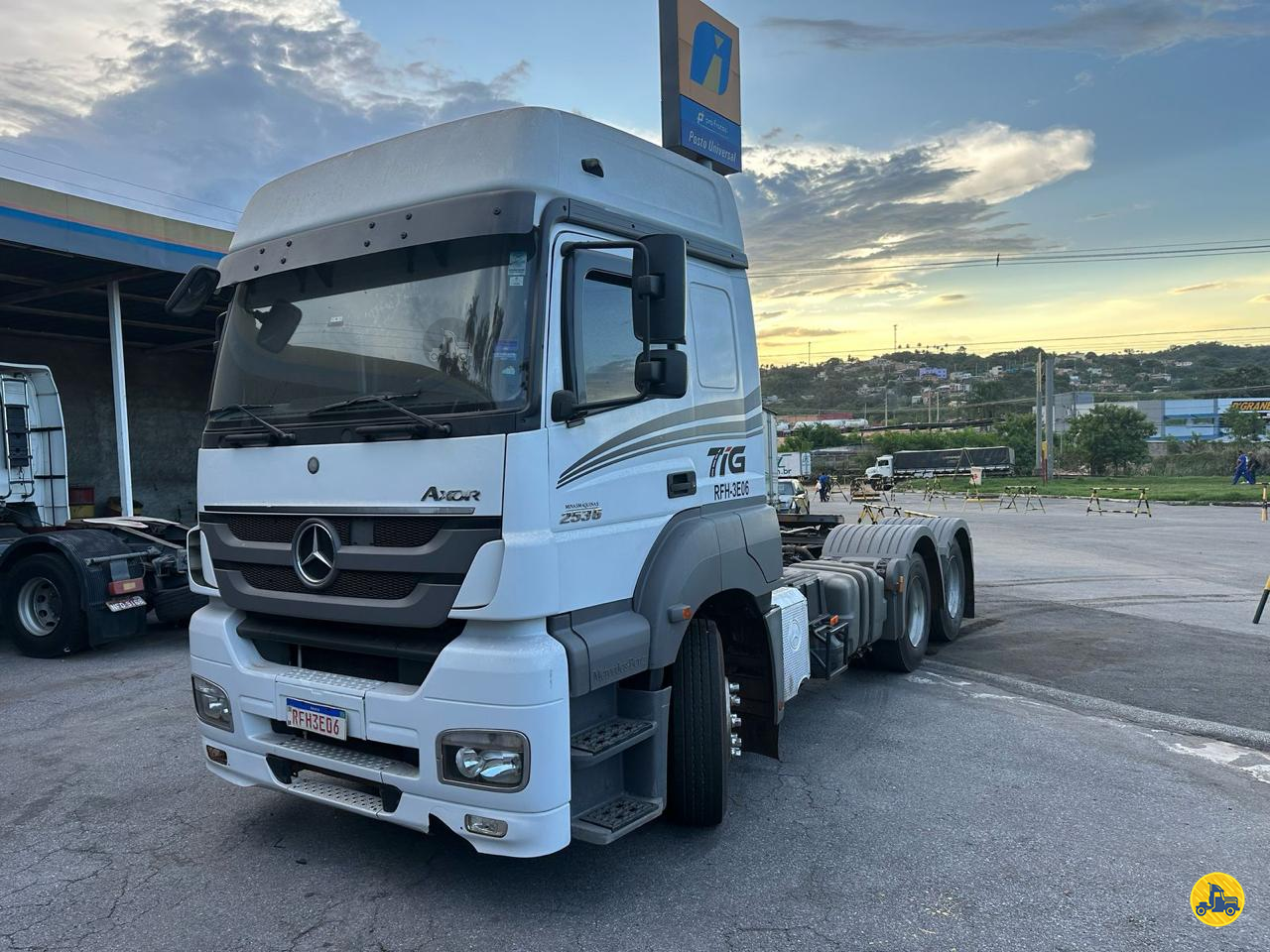CAMINHAO MERCEDES-BENZ MB 2536 Cavalo Mecânico Cavalo 6x2 Transporte Irmãos Gusmão  ITAMARANDIBA MINAS GERAIS MG